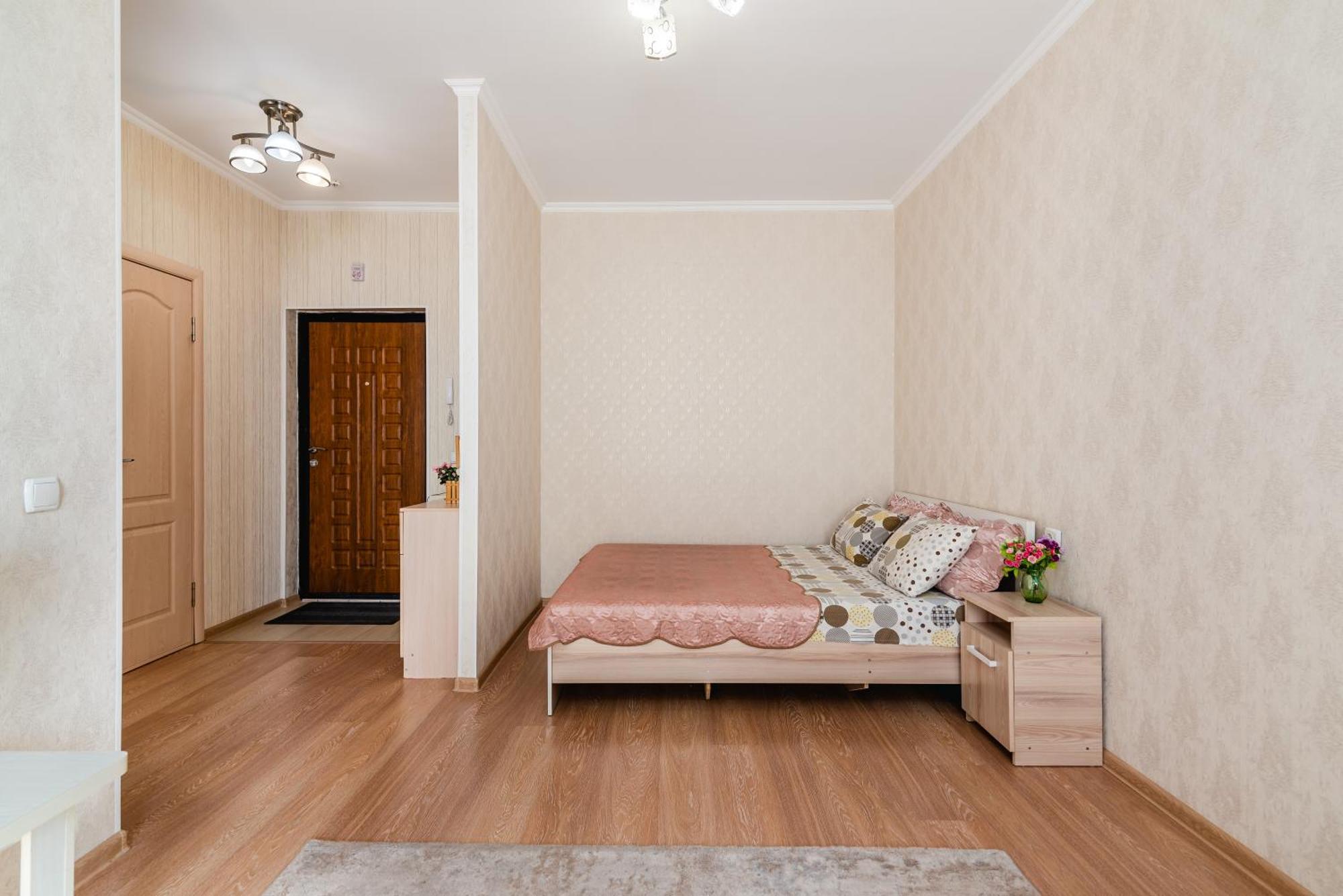 Akvarel Apartment Near Adk Almaty Bagian luar foto
